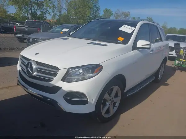 4JGDA5HB5JB173032 2018 MERCEDES-BENZ GLE - Image 2