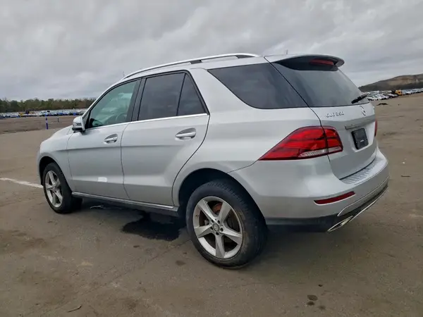 4JGDA5HB6GA619462 2016 MERCEDES-BENZ GLE - Image 2