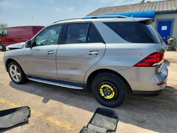 4JGDA5HB6GA619509 2016 MERCEDES-BENZ GLE - Image 2