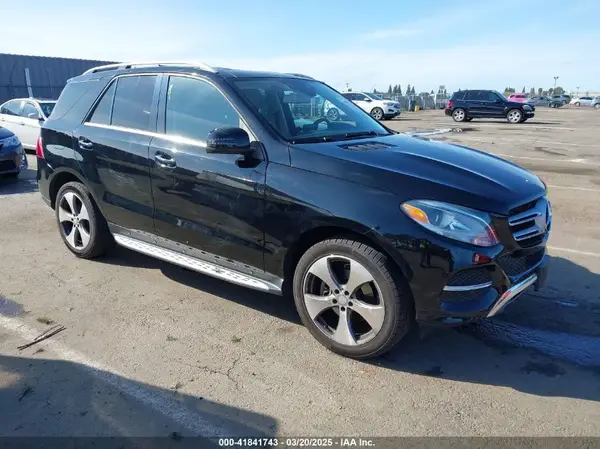 4JGDA5HB6GA633362 2016 MERCEDES-BENZ GLE - Image 1