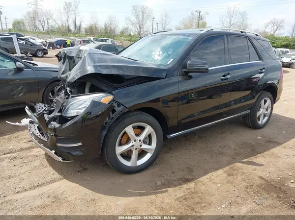 4JGDA5HB6GA693299 2016 MERCEDES-BENZ GLE - Image 2