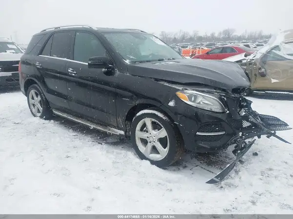 4JGDA5HB6GA732926 2016 MERCEDES-BENZ GLE - Image 1