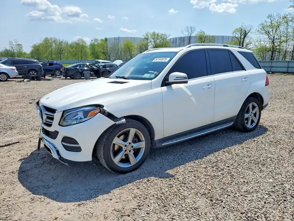 4JGDA5HB6GA802778 2016 MERCEDES-BENZ GLE - Image 1