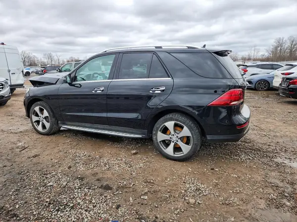 4JGDA5HB6HA830176 2017 MERCEDES-BENZ GLE - Image 2