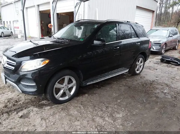 4JGDA5HB6HA881774 2017 MERCEDES-BENZ GLE - Image 2