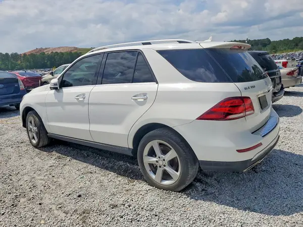 4JGDA5HB6HA884688 2017 MERCEDES-BENZ GLE - Image 2