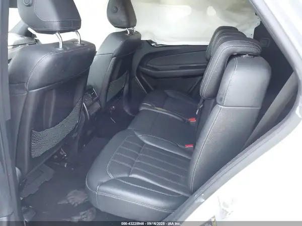 4JGDA5HB6HA888823 2017 MERCEDES-BENZ GLE - Image 8