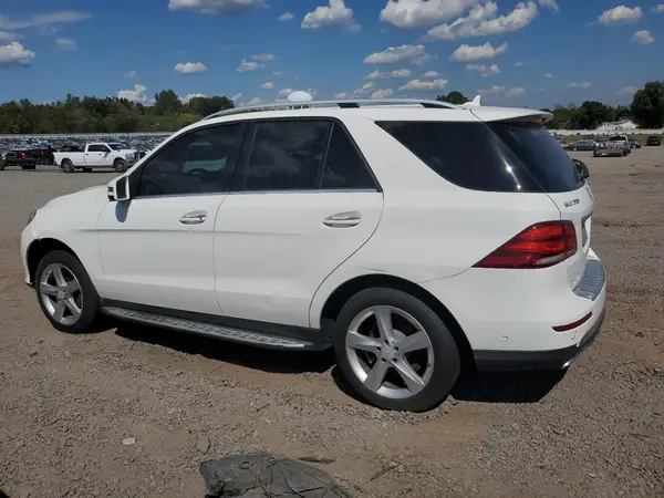 4JGDA5HB6HA908388 2017 MERCEDES-BENZ GLE - Image 2