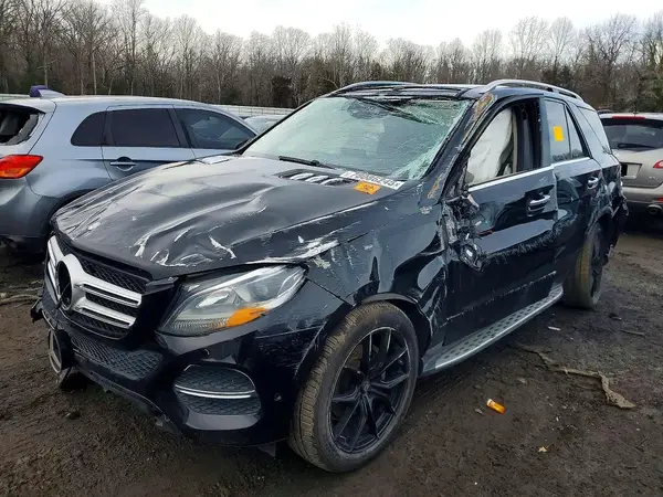 4JGDA5HB6HA944582 2017 MERCEDES-BENZ GLE - Image 1
