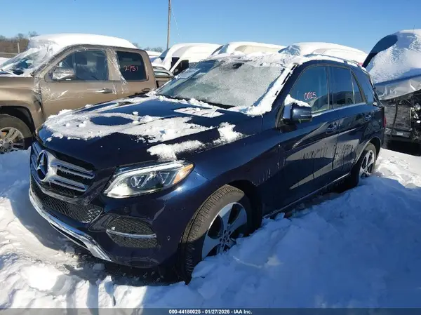 4JGDA5HB6HA952780 2017 MERCEDES-BENZ GLE - Image 2