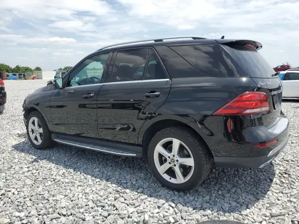 4JGDA5HB6HA993975 2017 MERCEDES-BENZ GLE - Image 2