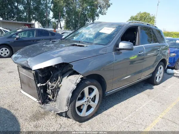 4JGDA5HB6JB051540 2018 MERCEDES-BENZ GLE - Image 2