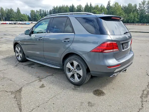 4JGDA5HB6JB063199 2018 MERCEDES-BENZ GLE - Image 2