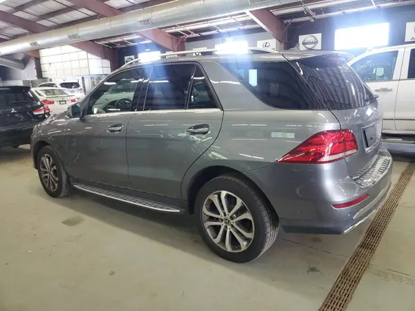 4JGDA5HB6JB063641 2018 MERCEDES-BENZ GLE - Image 2