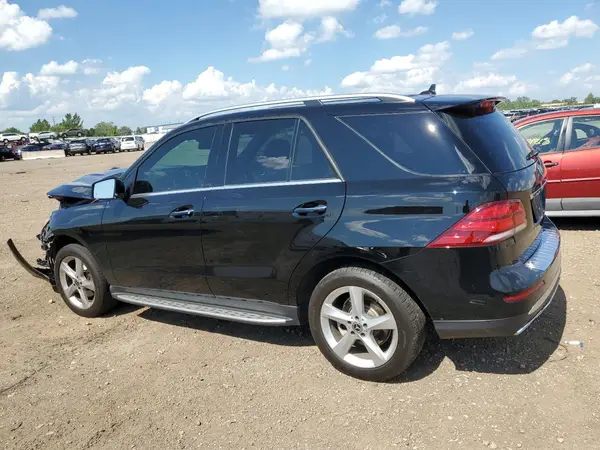 4JGDA5HB6JB125541 2018 MERCEDES-BENZ GLE - Image 2