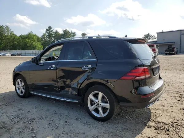 4JGDA5HB6JB127158 2018 MERCEDES-BENZ GLE - Image 2