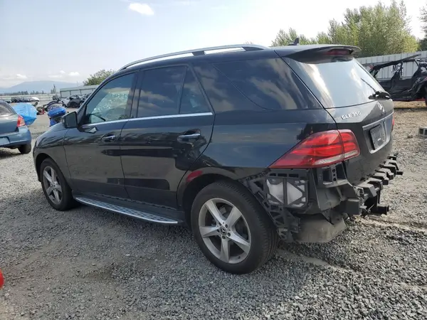 4JGDA5HB6JB151055 2018 MERCEDES-BENZ GLE - Image 2