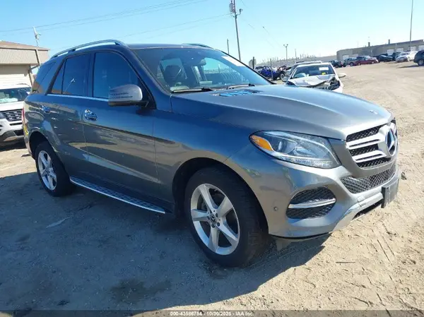 4JGDA5HB6JB169703 2018 MERCEDES-BENZ GLE - Image 1
