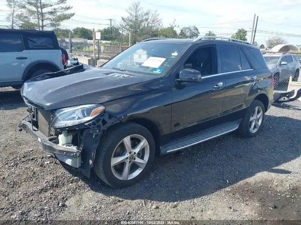 4JGDA5HB6JB169782 2018 MERCEDES-BENZ GLE - Image 2