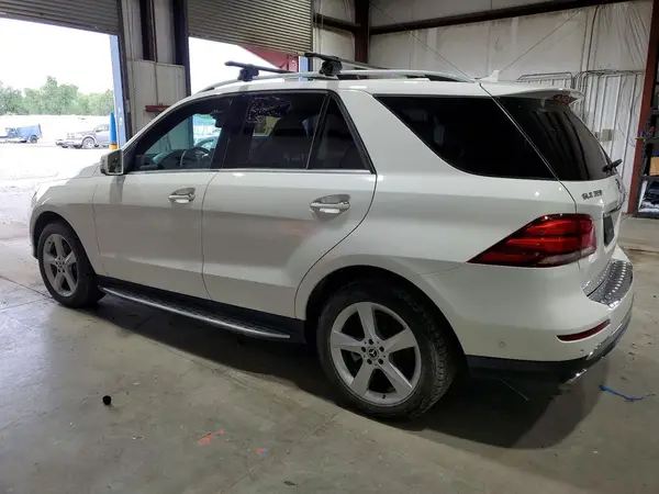 4JGDA5HB6JB179406 2018 MERCEDES-BENZ GLE - Image 2