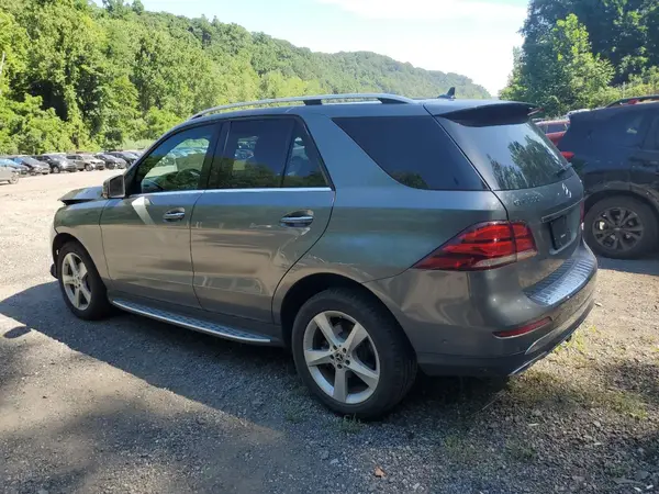 4JGDA5HB6JB200366 2018 MERCEDES-BENZ GLE - Image 2