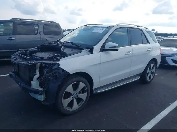 4JGDA5HB7GA626274 2016 MERCEDES-BENZ GLE - Image 2