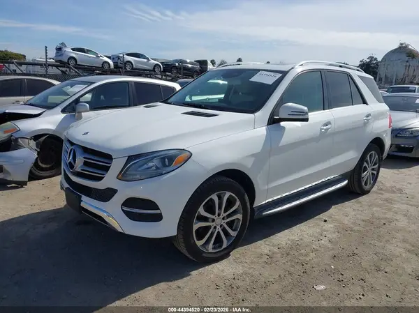 4JGDA5HB7GA647559 2016 MERCEDES-BENZ GLE - Image 2