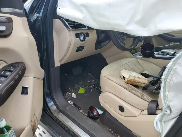 4JGDA5HB7GA647660 2016 MERCEDES-BENZ GLE - Image 8