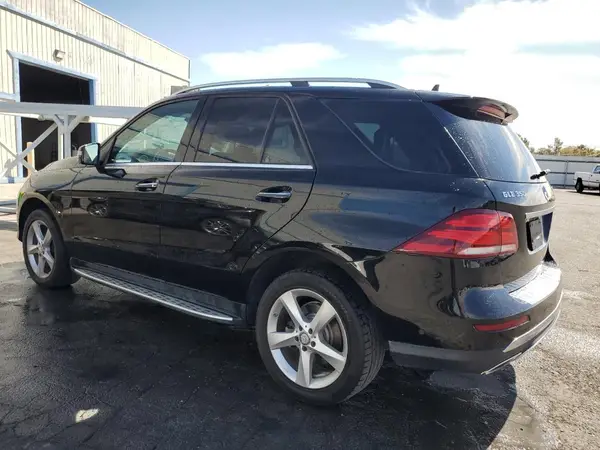 4JGDA5HB7GA703418 2016 MERCEDES-BENZ GLE - Image 2