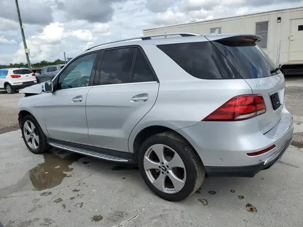 4JGDA5HB7GA740565 2016 MERCEDES-BENZ GLE - Image 2