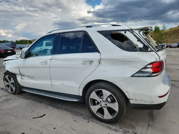 4JGDA5HB7GA753591 2016 MERCEDES-BENZ GLE - Image 2