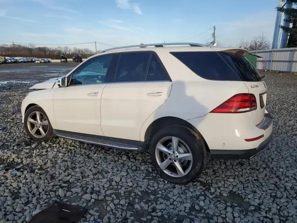 4JGDA5HB7GA761707 2016 MERCEDES-BENZ GLE - Image 2