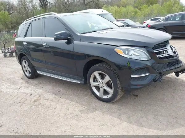 4JGDA5HB7GA770617 2016 MERCEDES-BENZ GLE - Image 1