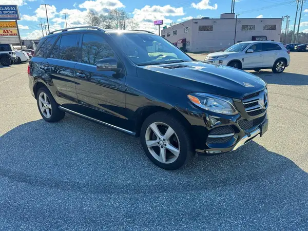 4JGDA5HB7HA820966 2017 MERCEDES-BENZ GLE - Image 1