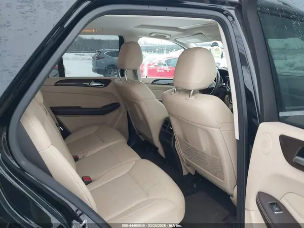 4JGDA5HB7HA824211 2017 MERCEDES-BENZ GLE - Image 8