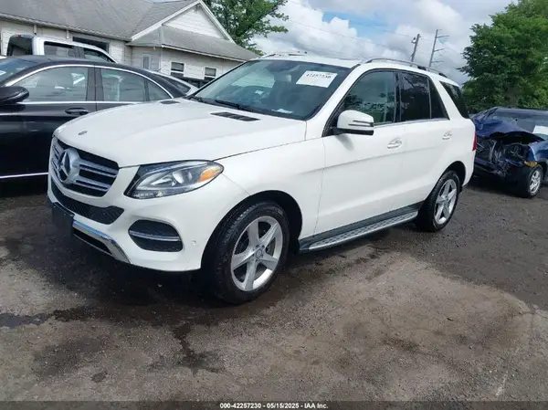 4JGDA5HB7HA841168 2017 MERCEDES-BENZ GLE - Image 2