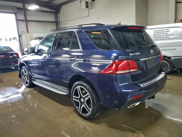 4JGDA5HB7HA843793 2017 MERCEDES-BENZ GLE - Image 2