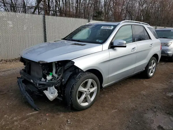 4JGDA5HB7HA888460 2017 MERCEDES-BENZ GLE - Image 1