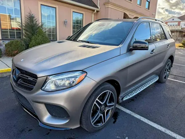 4JGDA5HB7HA911932 2017 MERCEDES-BENZ GLE - Image 1