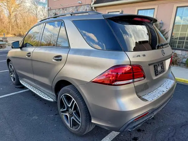 4JGDA5HB7HA911932 2017 MERCEDES-BENZ GLE - Image 2