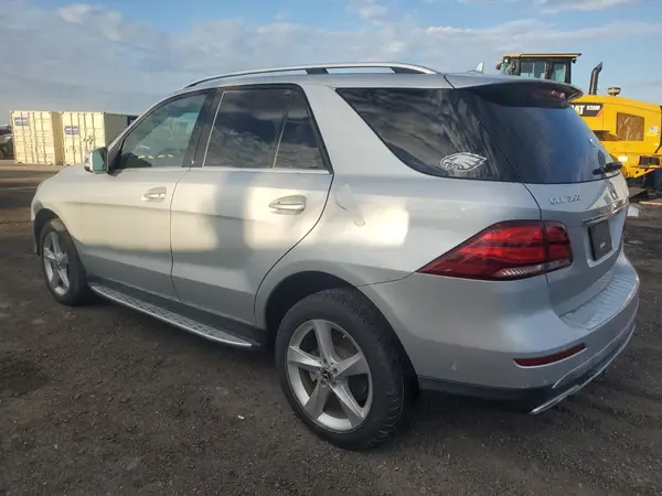 4JGDA5HB7HA918394 2017 MERCEDES-BENZ GLE - Image 2