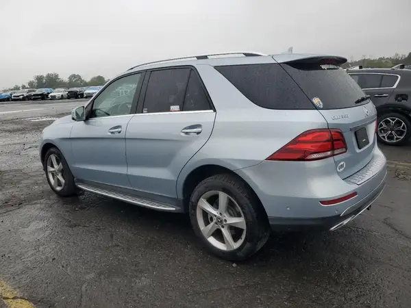 4JGDA5HB7HA963965 2017 MERCEDES-BENZ GLE - Image 2