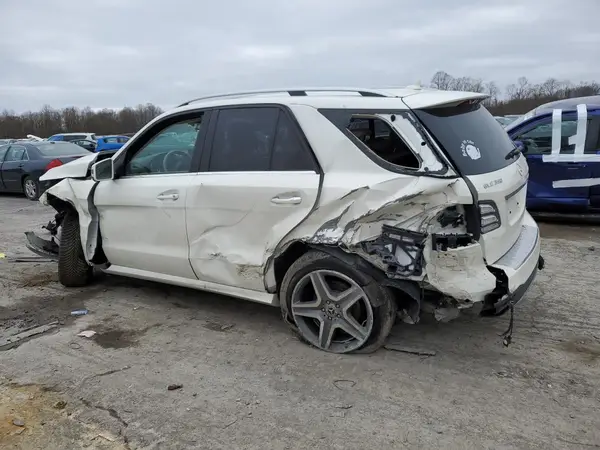 4JGDA5HB7HA965487 2017 MERCEDES-BENZ GLE - Image 2