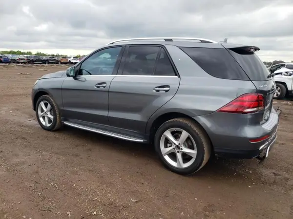 4JGDA5HB7HA976621 2017 MERCEDES-BENZ GLE - Image 2