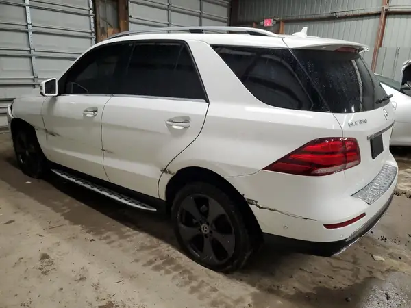4JGDA5HB7HA980572 2017 MERCEDES-BENZ GLE - Image 2