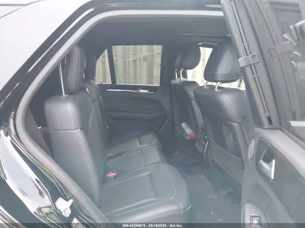 4JGDA5HB7HA984802 2017 MERCEDES-BENZ GLE - Image 8