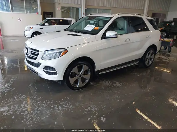 4JGDA5HB7HA991653 2017 MERCEDES-BENZ GLE - Image 2