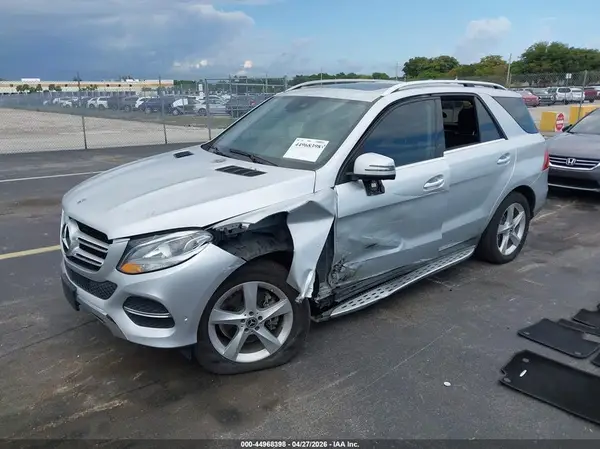 4JGDA5HB7JB020345 2018 MERCEDES-BENZ GLE - Image 2