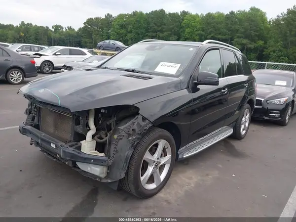 4JGDA5HB7JB079153 2018 MERCEDES-BENZ GLE - Image 2