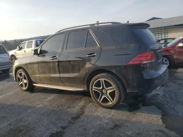 4JGDA5HB7JB170004 2018 MERCEDES-BENZ GLE - Image 2